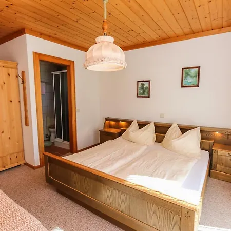 Farm stay Biohof Schafferbauer *