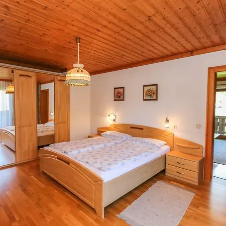 Farm stay Biohof Schafferbauer *